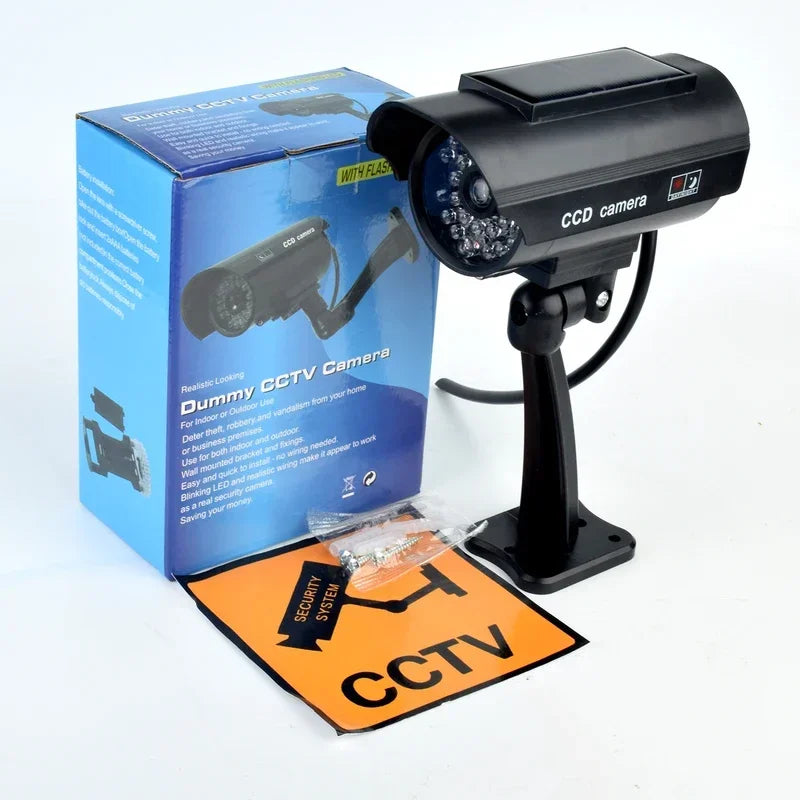 Fausse Caméra De Surveillance Solaire Avec LED Clignotante Image